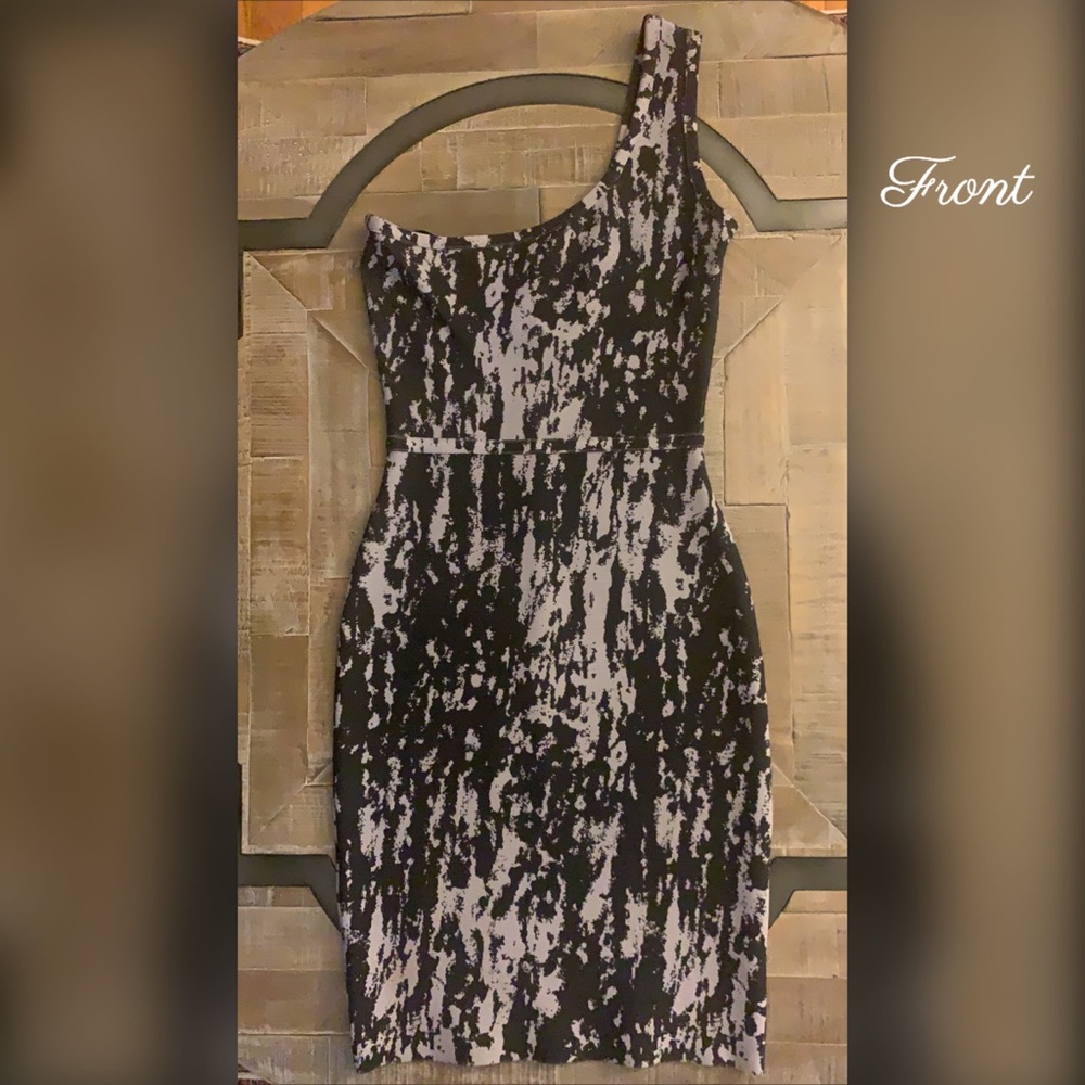 BCBG MAXAZRIA Bandage Dress